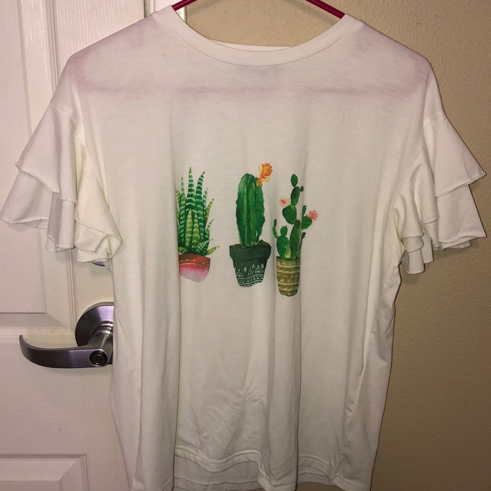 Ruffle sleeve cactus blouse